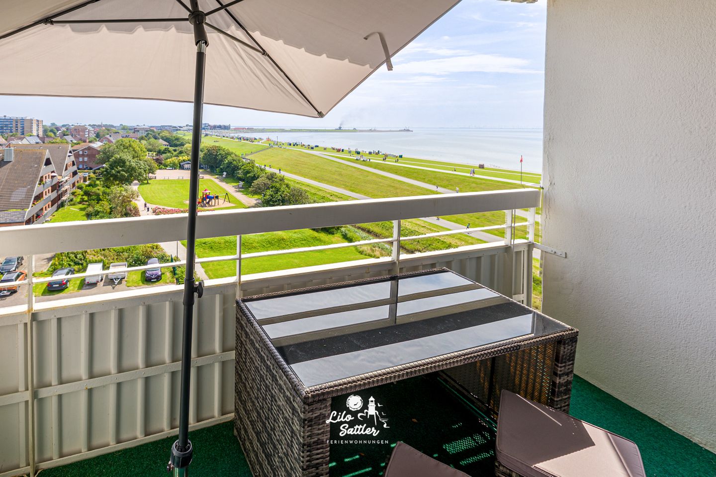Appartement im Hochhaus / 5. OG, Balkon Meerblick