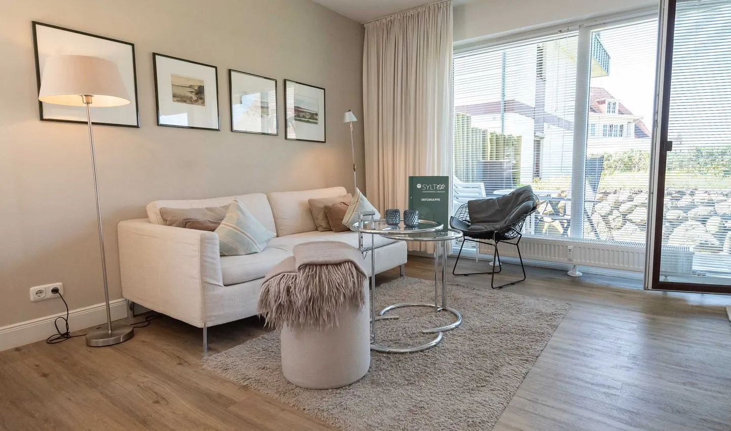 Schloss am Meer App. 18 Wenningstedt - Wohnzimmer