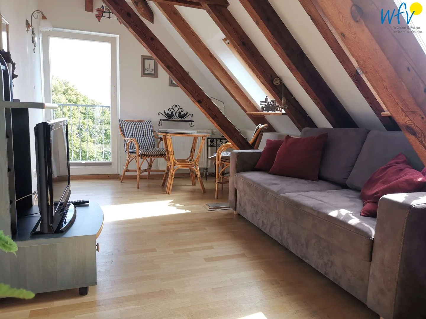 Weisses Rössl Ferienwohnung Schwalbennest Rügen - Binz - Wohnzimmer