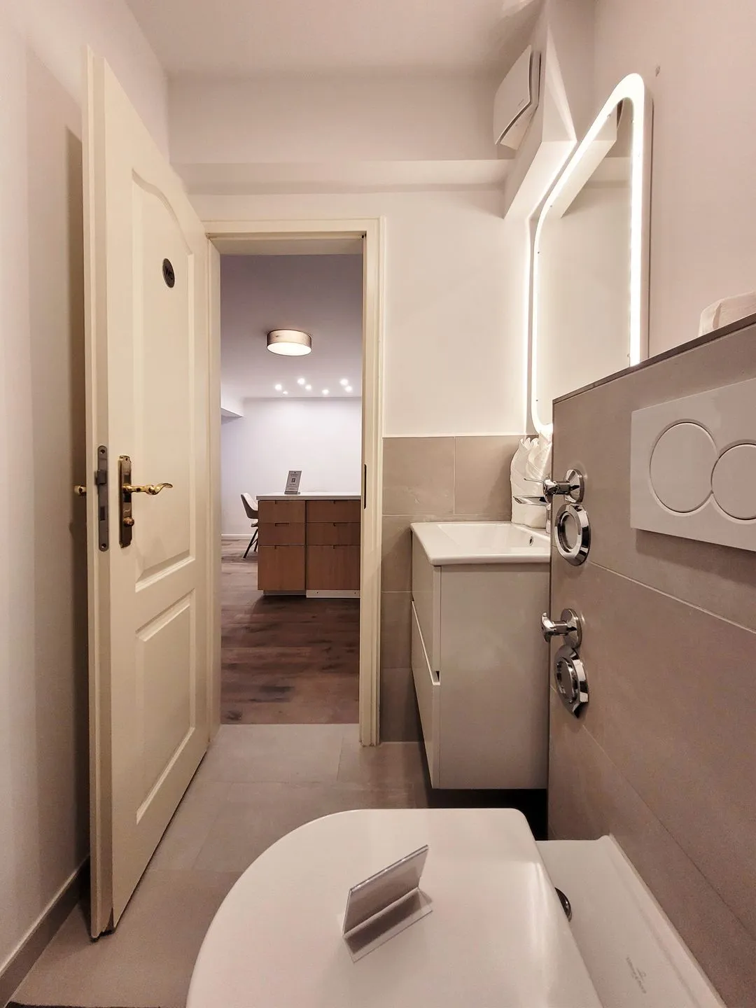 Moderne und geräumige Ferienunterkunft im Souterrain - Neu und Preiswert Haffkrug - Scharbeutz - Ansicht Badezimmer