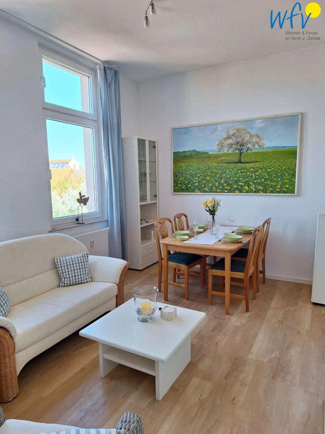 Haus Carl Stegmann Ferienwohnung FADAMA-HIN Juist - Wohnzimmer