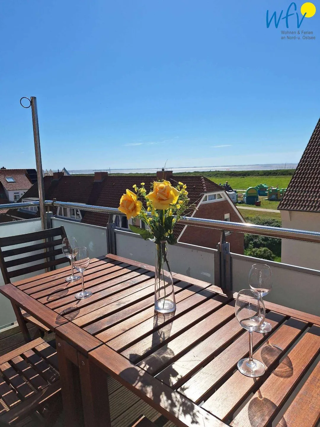 Haus Carl Stegmann Ferienwohnung FADAMA-HIN Juist - Balkon