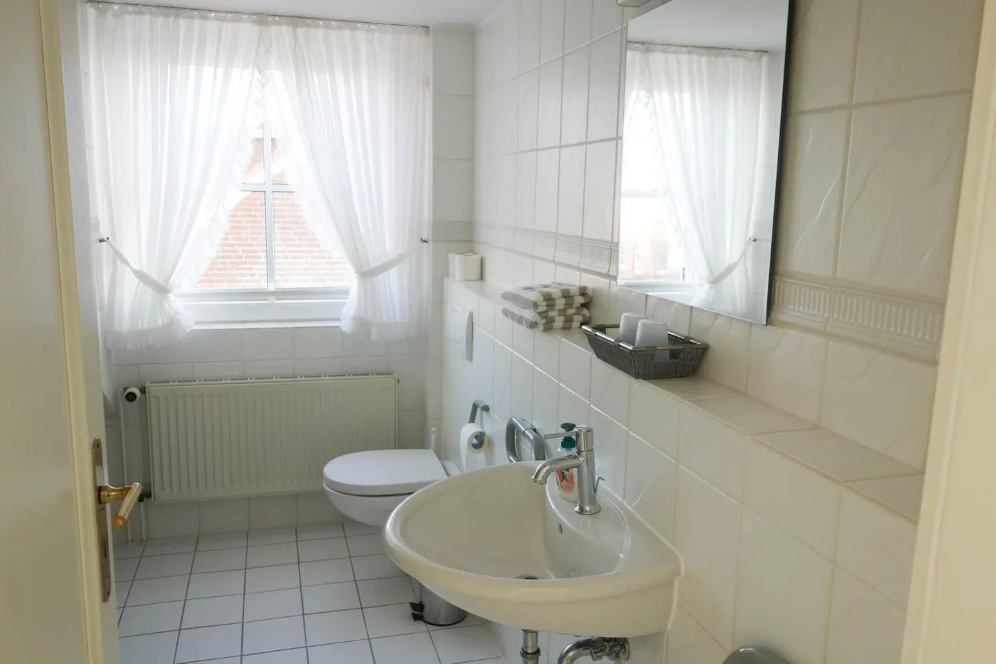 Ferienhaus *Traumblick* Wittdün auf Amrum - Badezimmer