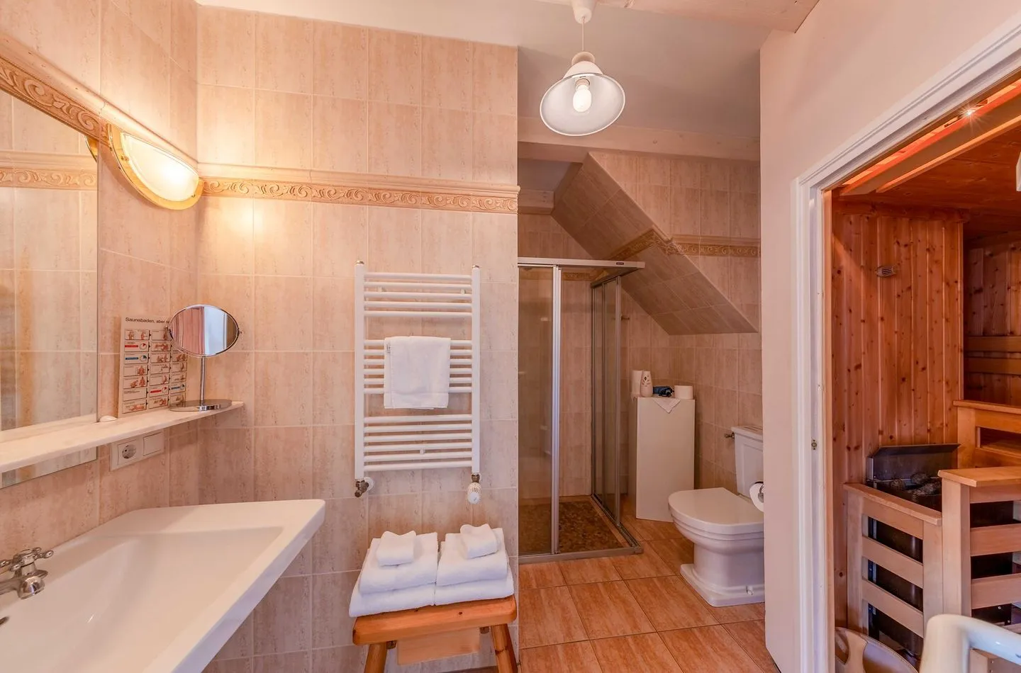 Altstadt-Traum Waren (Müritz) - Badezimmer