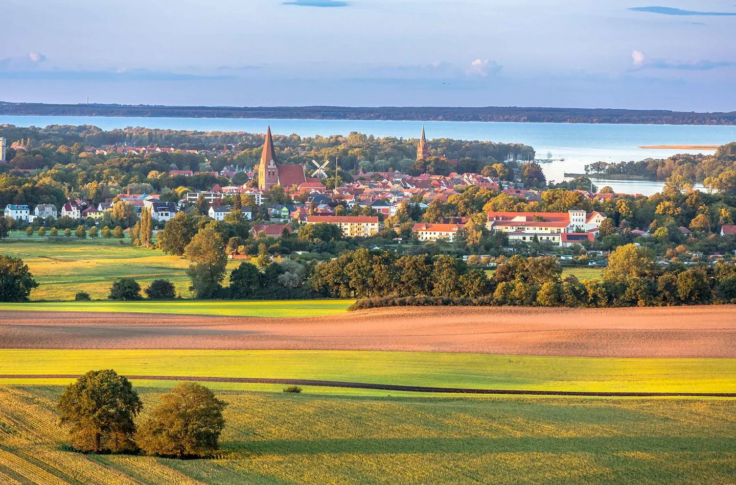  Kranichrast Röbel / Müritz - Landschaft