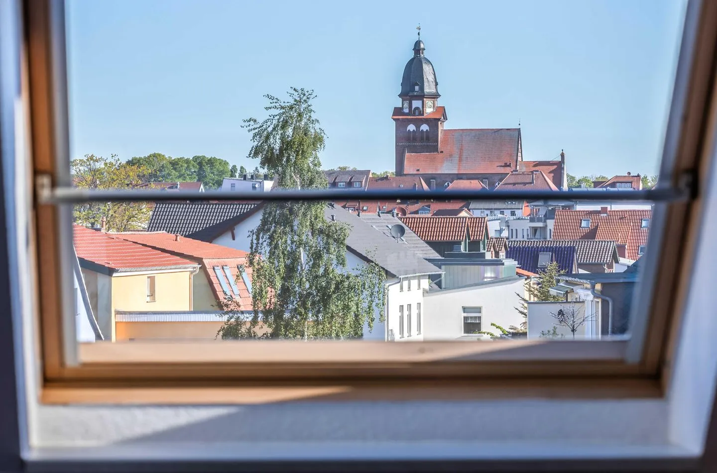 Seeuferblick Waren (Müritz) - Blick auf Sehenswürdigkeit