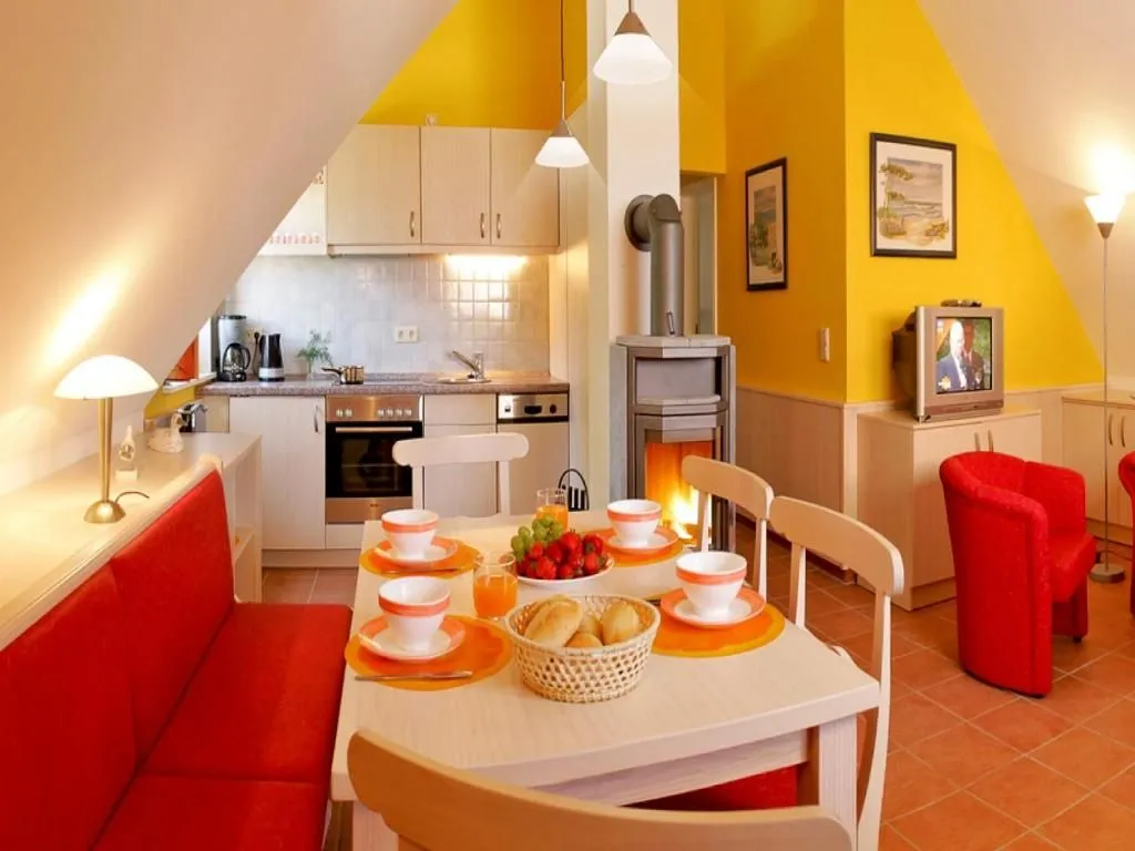Dünenhaus Ückeritz UnserUsedom.de FeWo ca.80qm mit privater Sauna und Kamin, Parkplatz, direkt am Strand. 2/3 Ückeritz - Wohnzimmer