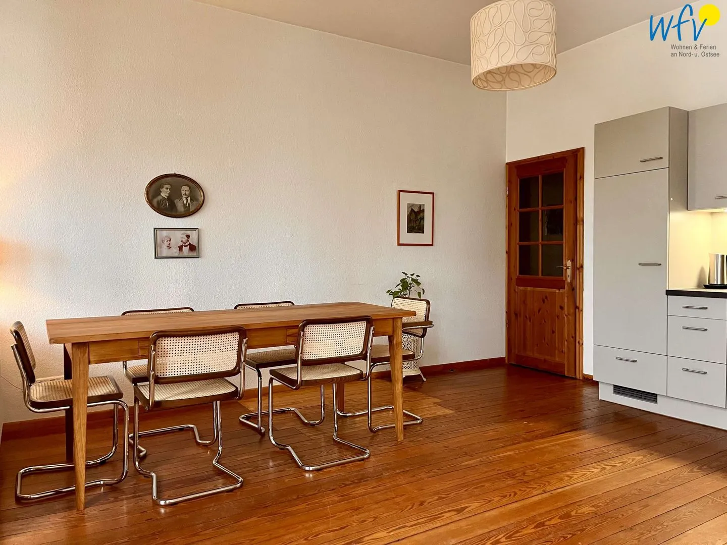 Strandvilla Silberner Fisch Ferienwohnung № 32 Rügen - Binz - Wohnzimmer