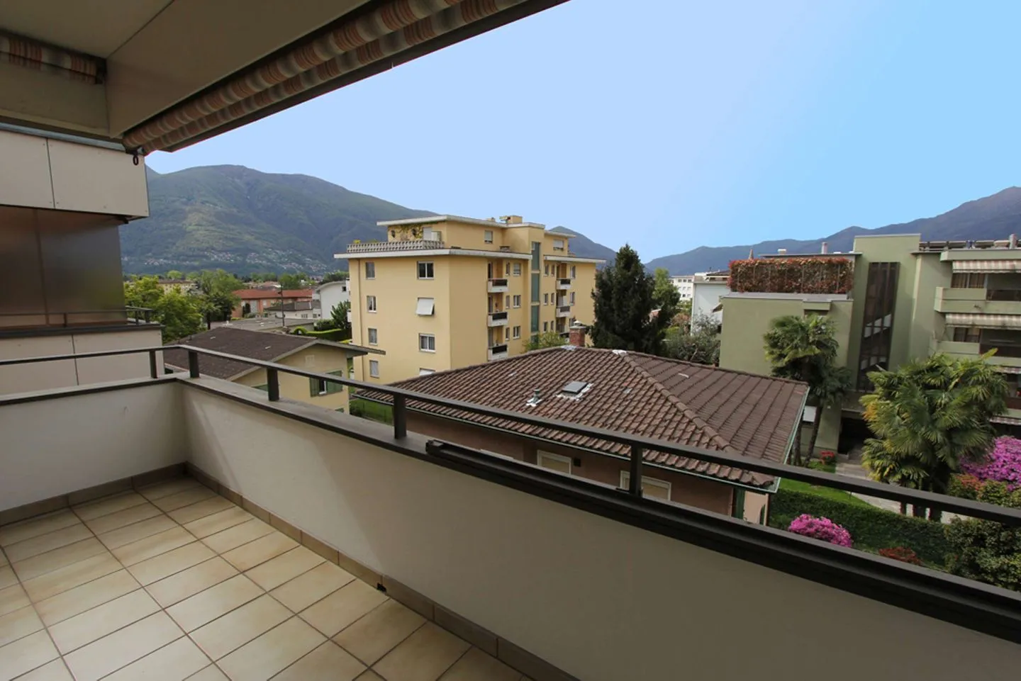 Alle Vigne, 3. Stock Locarno -