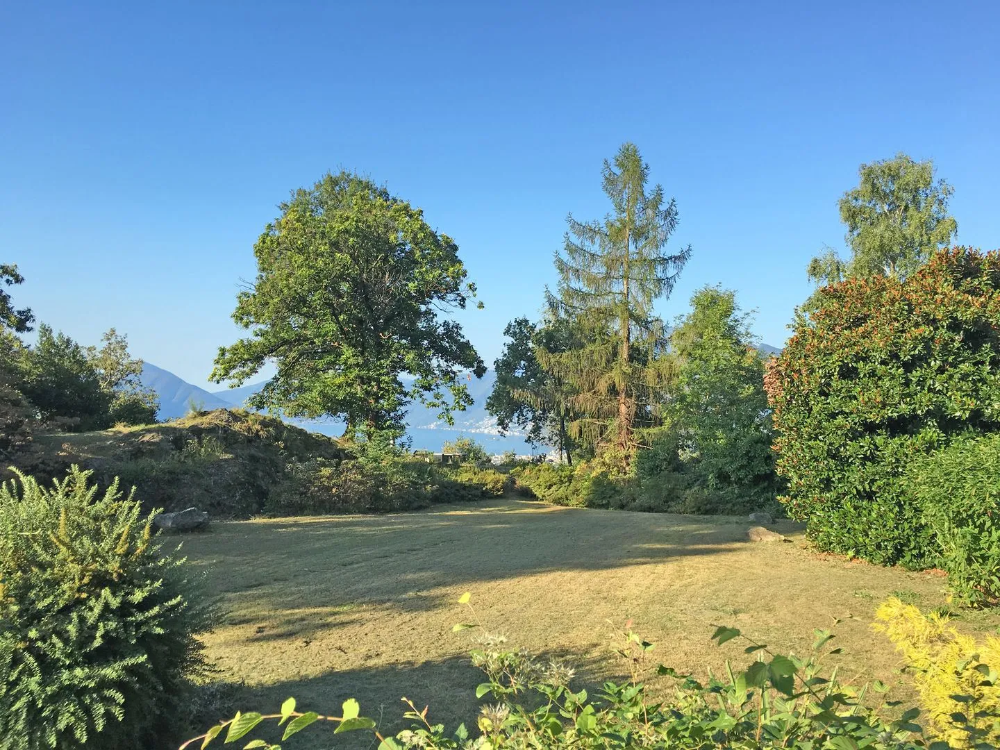 La Monda Cantik Locarno -