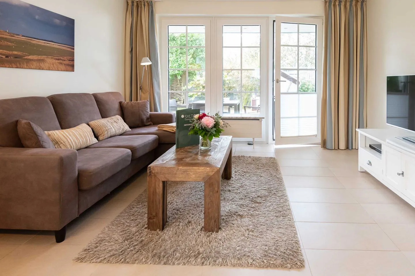 Strandhaus Whg. 1 Wenningstedt - Wohnzimmer