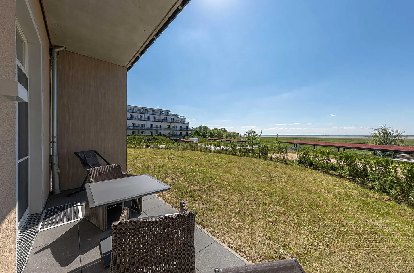 Strandflieder Wustrow - Terrasse