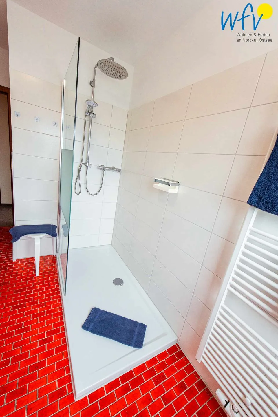 Ferienhaus Seeblick Ferienwohnung Strandglück Borkum - Badezimmer