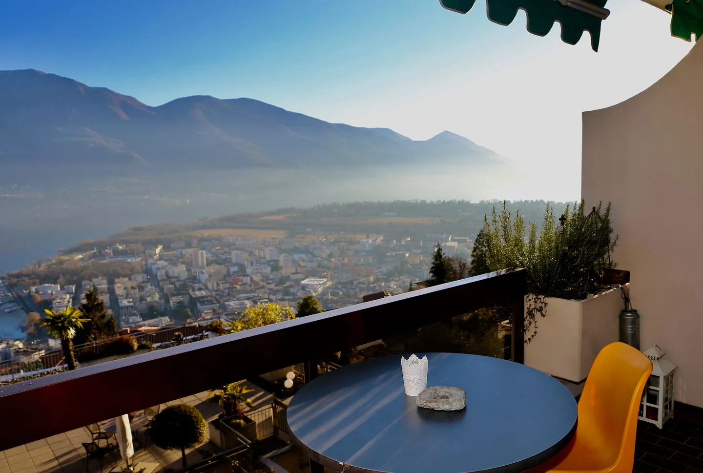 Ferienwohnung D24 Lago Maggiore - Balkon