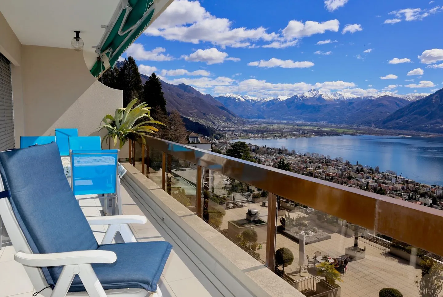 Ferienwohnung D28 Lago Maggiore - Balkon