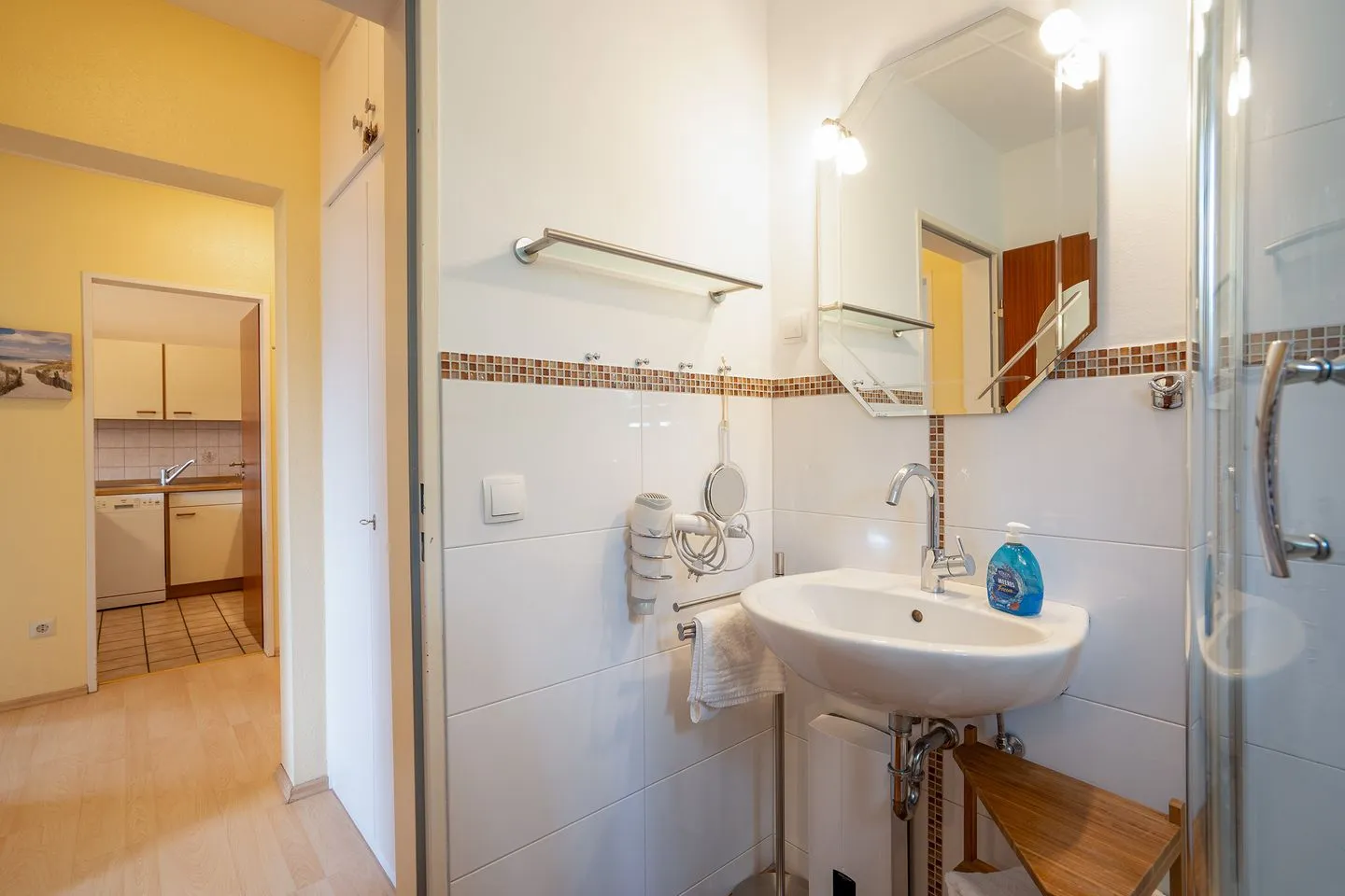 (DKK1e) Ferienwohnung Seepferdchen Niendorf - Badezimmer