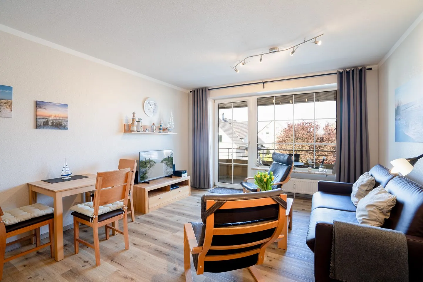 (DKK9) Ferienwohnung Möwennest Niendorf - Wohnzimmer