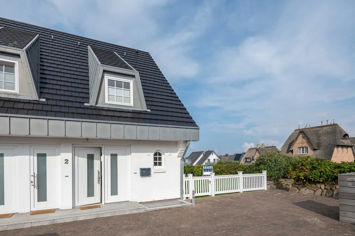 Strandhaus Whg. 3 Wenningstedt - Fassade / Eingang