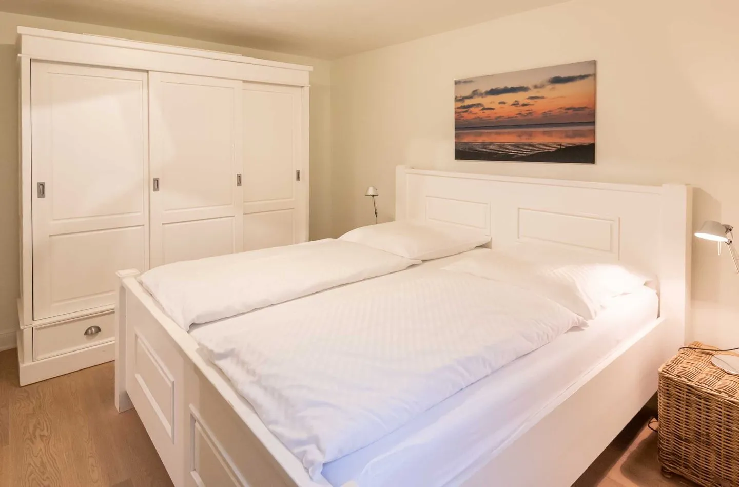 Strandhaus Whg. 3 Wenningstedt - Schlafzimmer