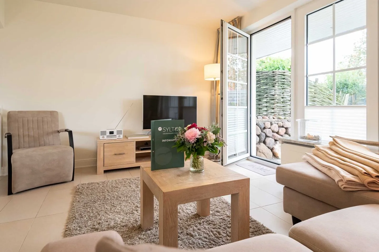 Strandhaus Whg. 3 Wenningstedt - Wohnzimmer