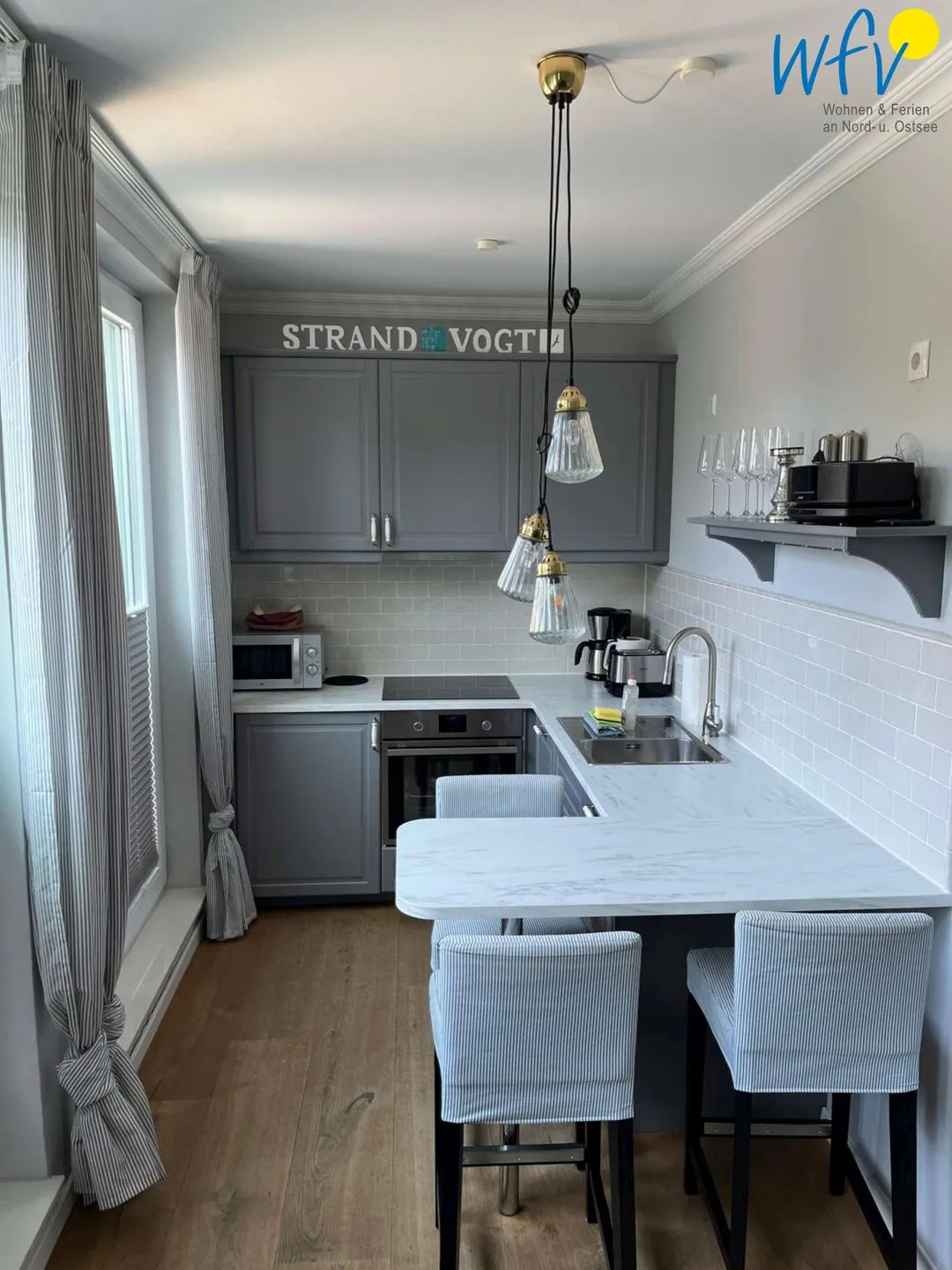 Villa Dorfgroden Ferienwohnung Strandvogt Wangerooge - Küche / Küchenzeile