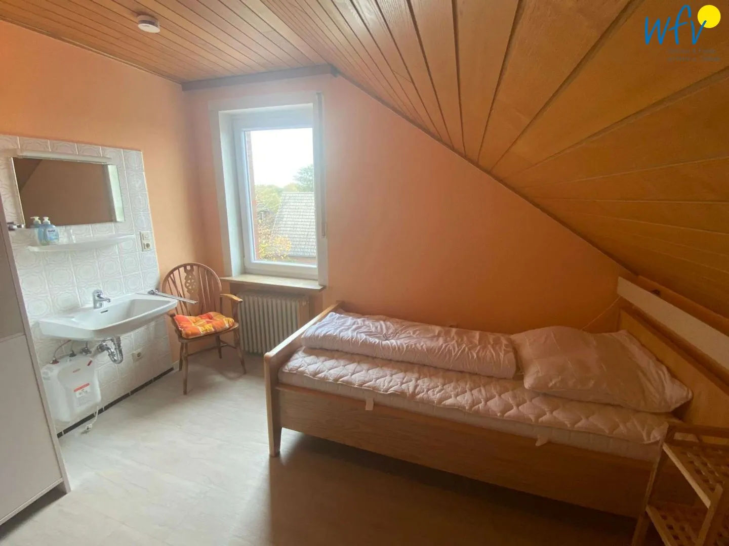 Ferienhaus Kiebitzdelle-Leegde 10 Ferienwohnung Backhaus Borkum - Schlafzimmer