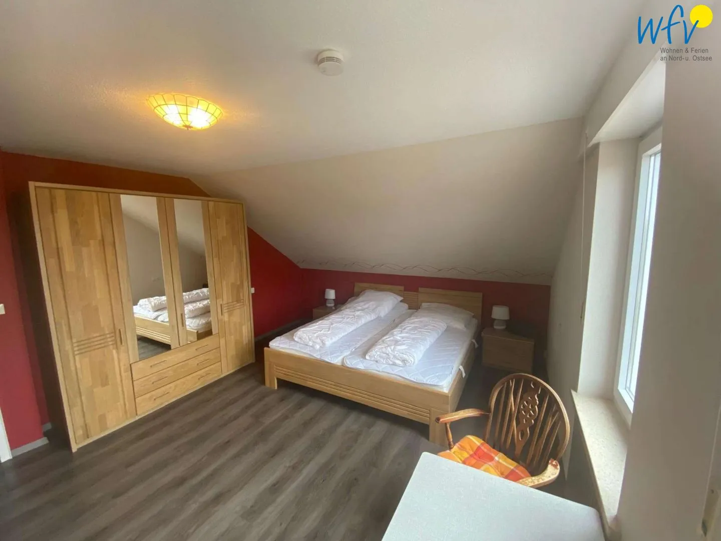 Ferienhaus Kiebitzdelle-Leegde 10 Ferienwohnung Backhaus Borkum - Schlafzimmer
