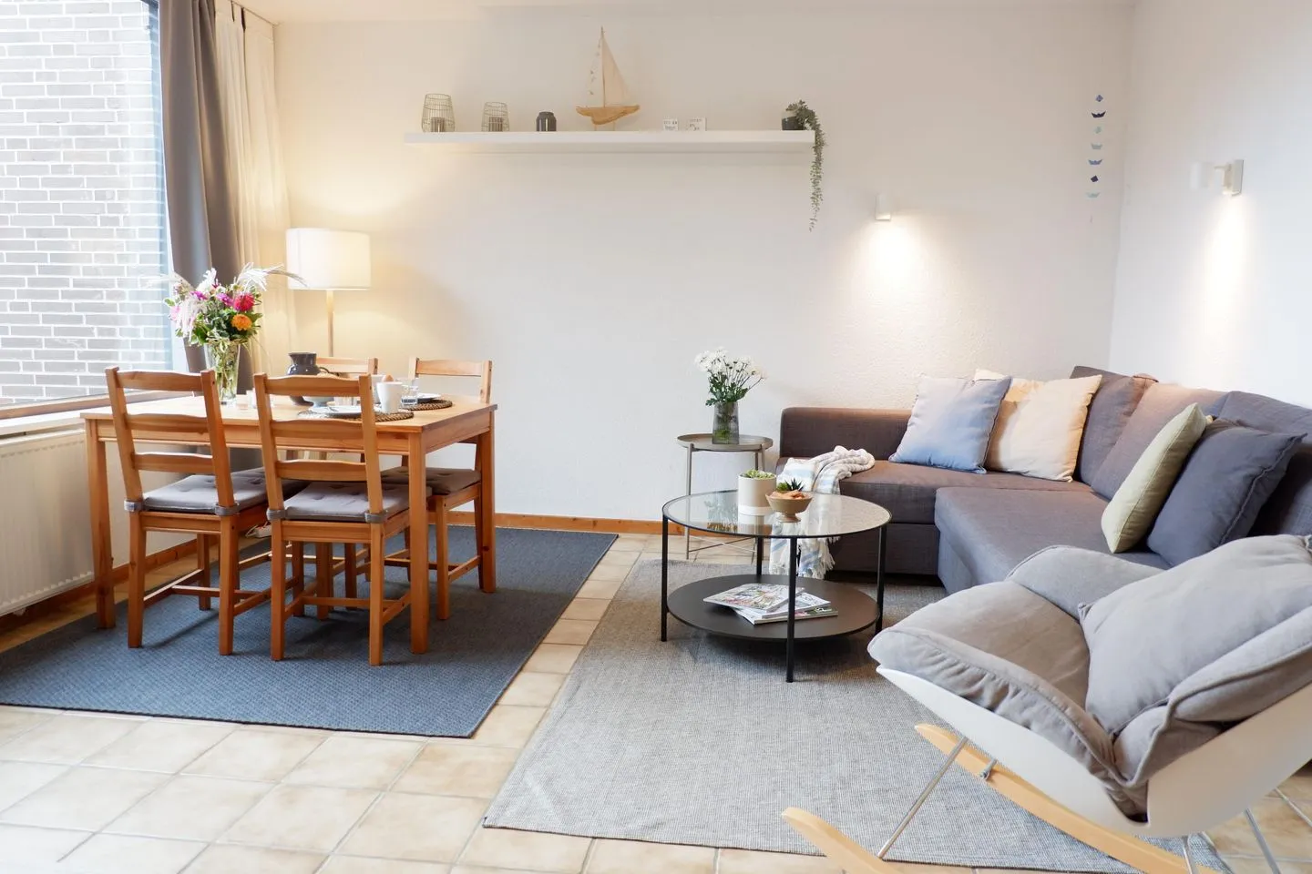 Ferienhaus an der Au Dahme - Herzstück des Hauses: Der helle und gemütliche Wohn-/Essbereich