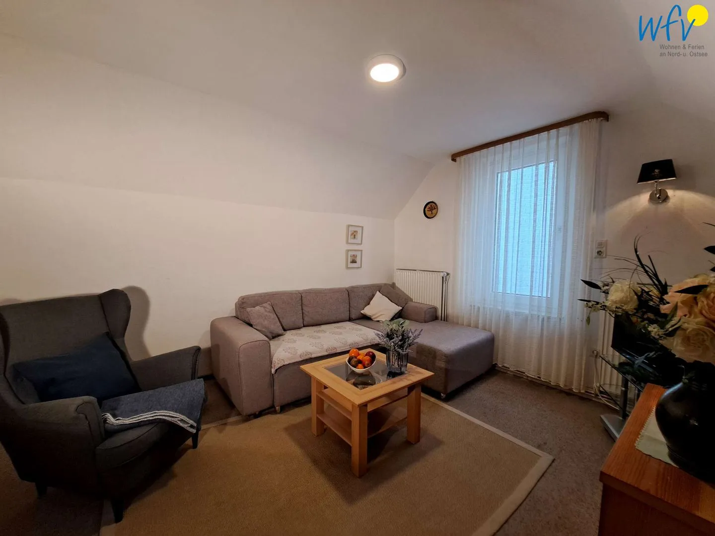 Haus Bonhuis Ferienwohnung Schwalbennest Borkum - Wohnzimmer
