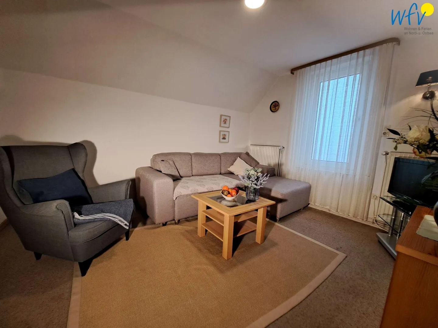 Haus Bonhuis Ferienwohnung Schwalbennest Borkum - Wohnzimmer