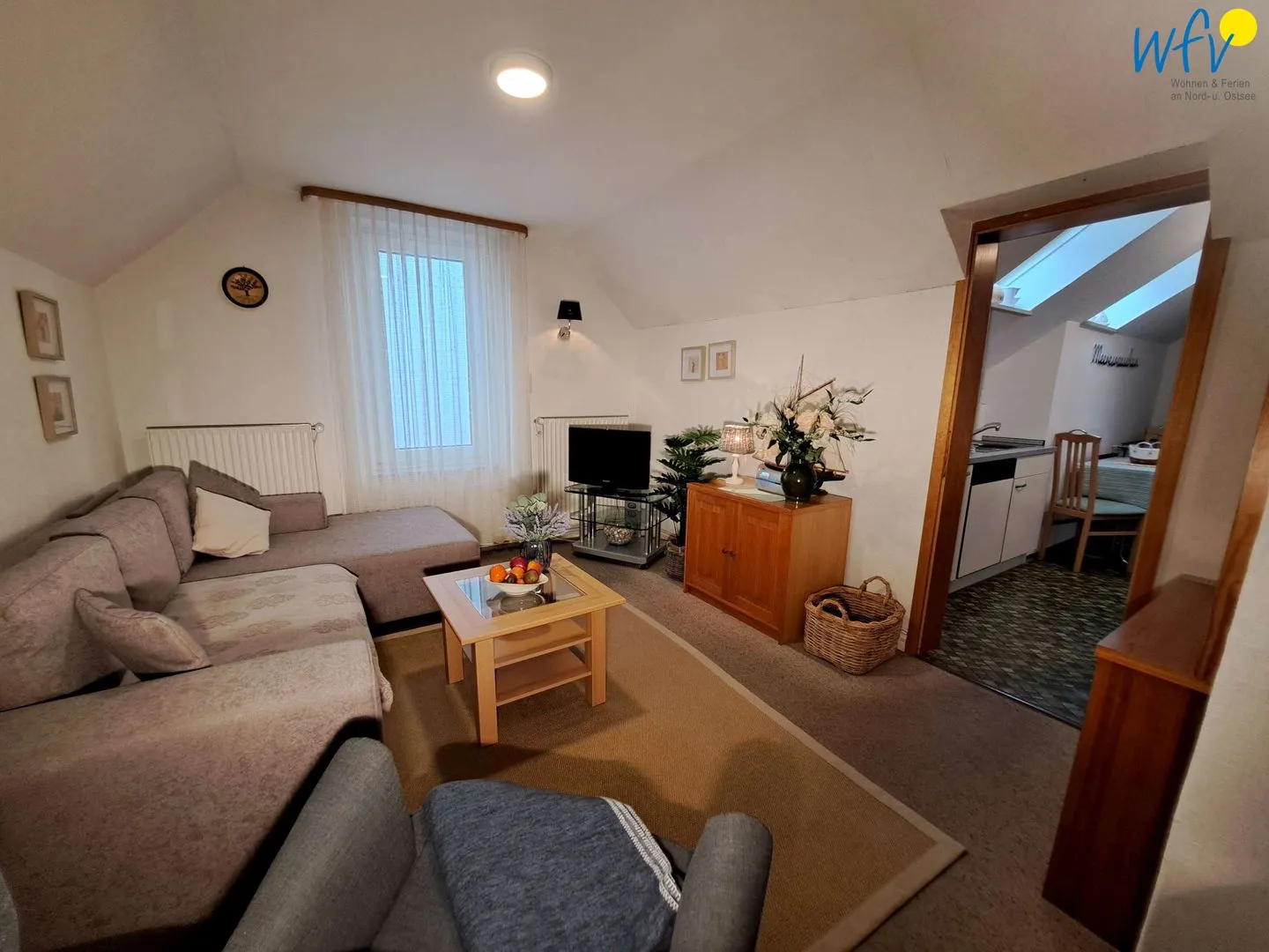 Haus Bonhuis Ferienwohnung Schwalbennest Borkum - Wohnzimmer