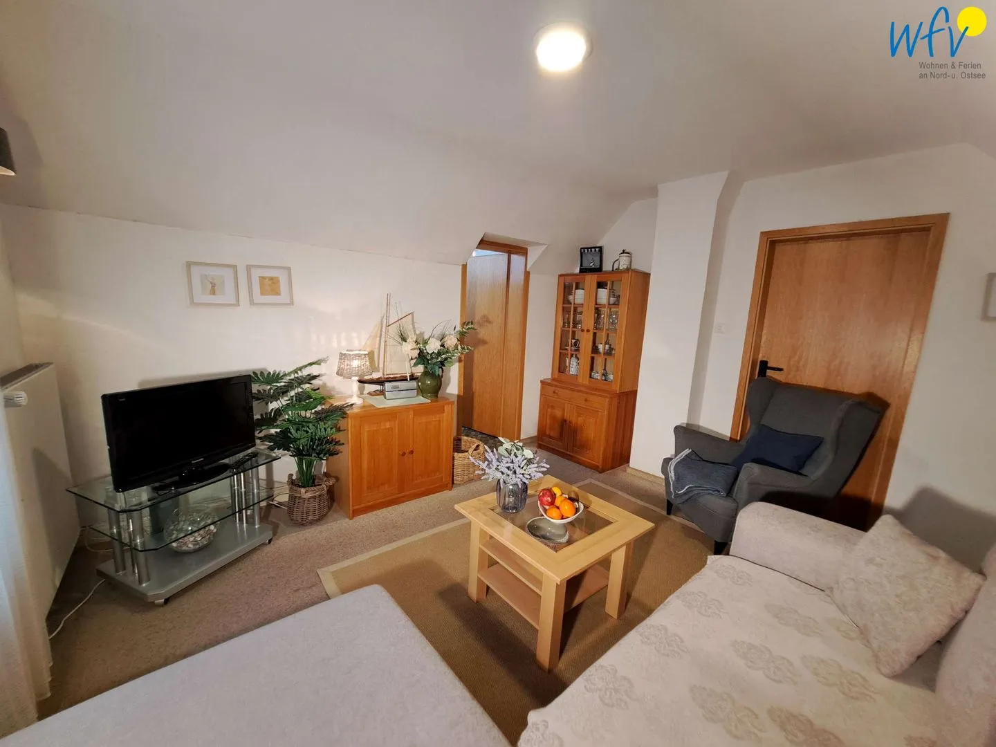 Haus Bonhuis Ferienwohnung Schwalbennest Borkum - Wohnzimmer