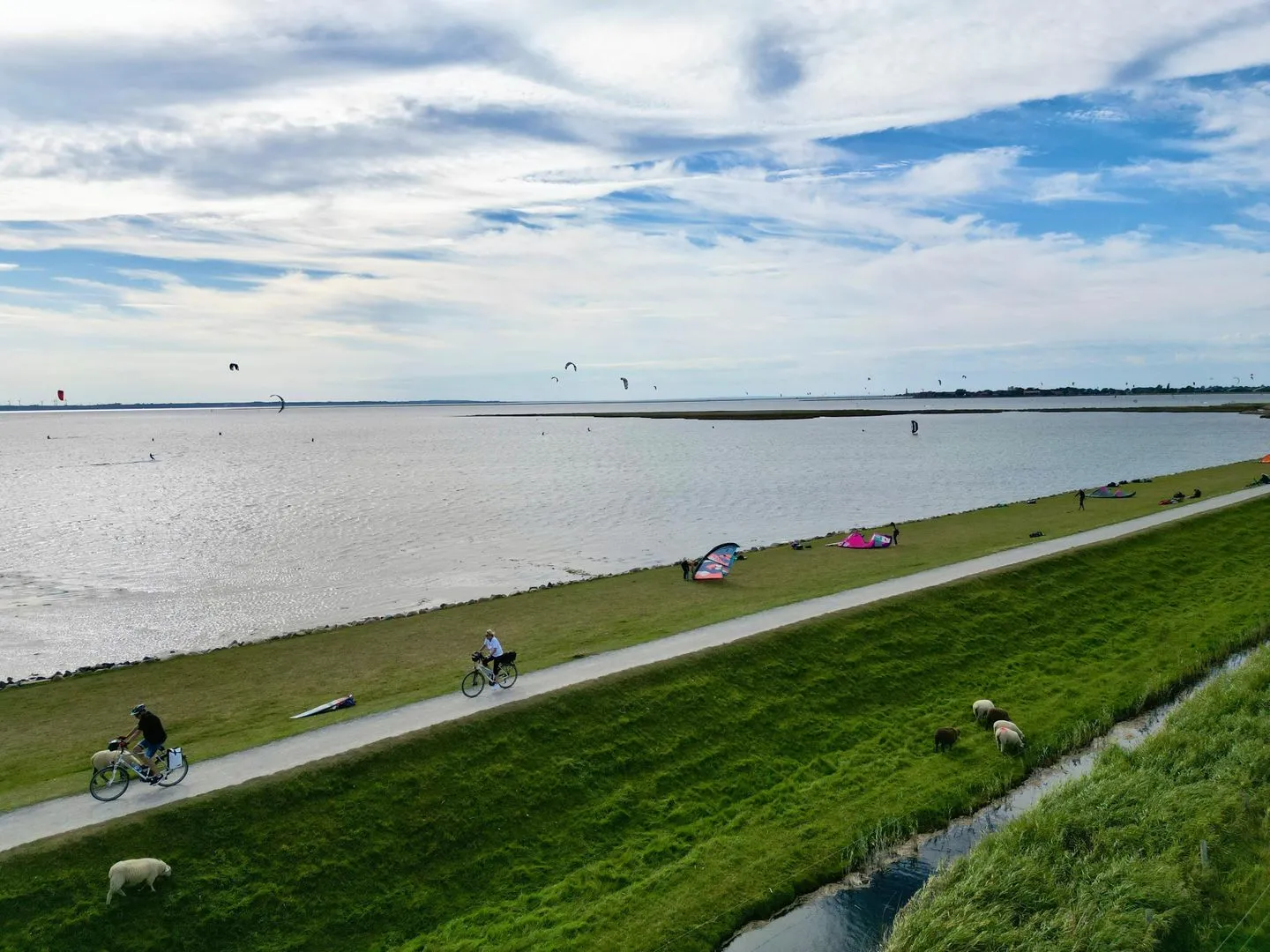 Deichhuus Lemkenhafen -