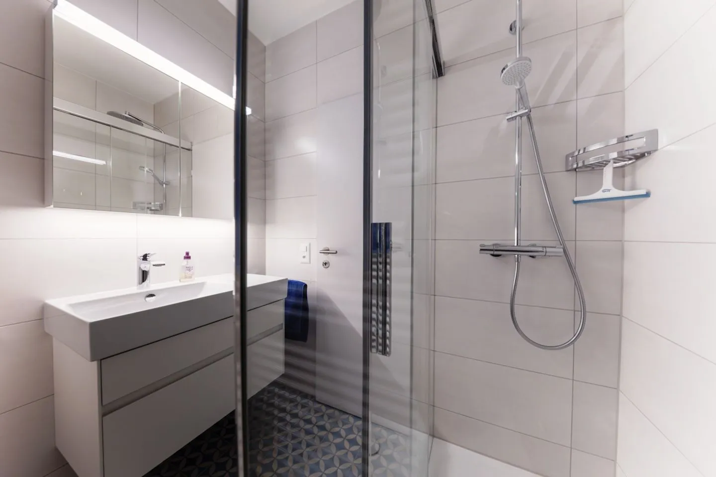 Eckwohnung C01 Lago Maggiore - Badezimmer