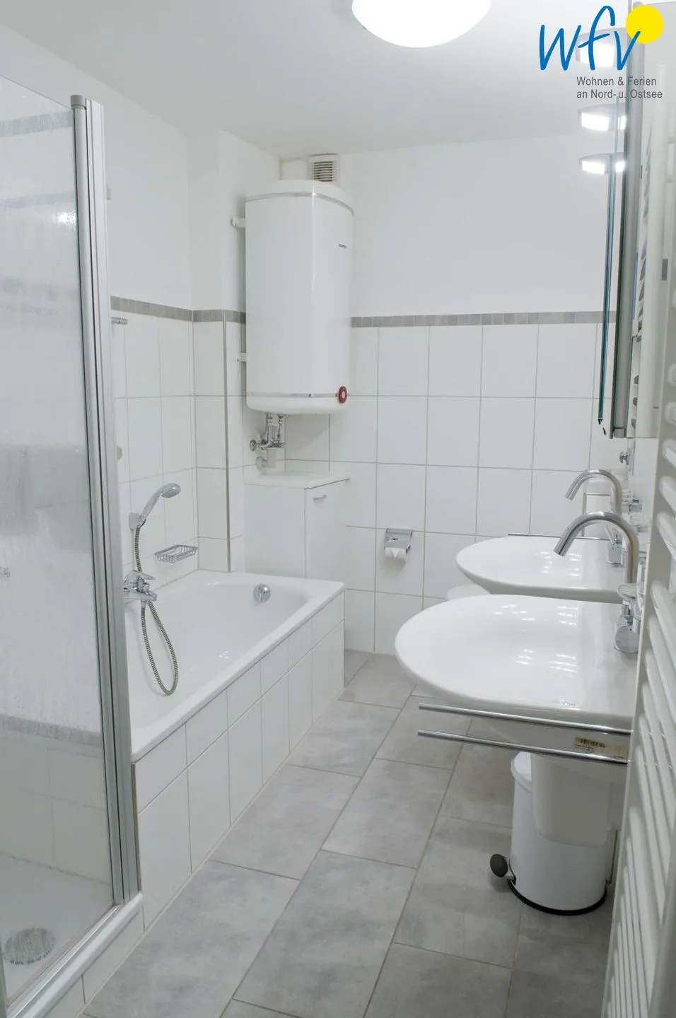 Holiday Residenz II Ferienwohnung Toornkieker Borkum - Badezimmer