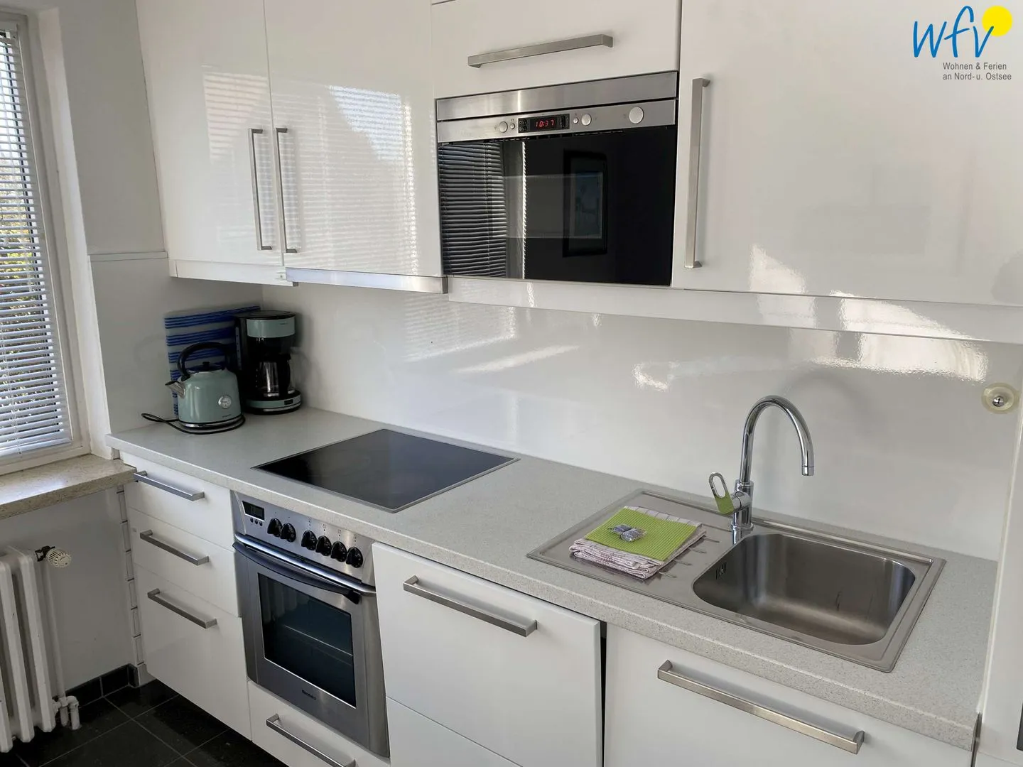 Ferienhaus Caterlieschen Ferienwohnung 1 Juist - Küche / Küchenzeile
