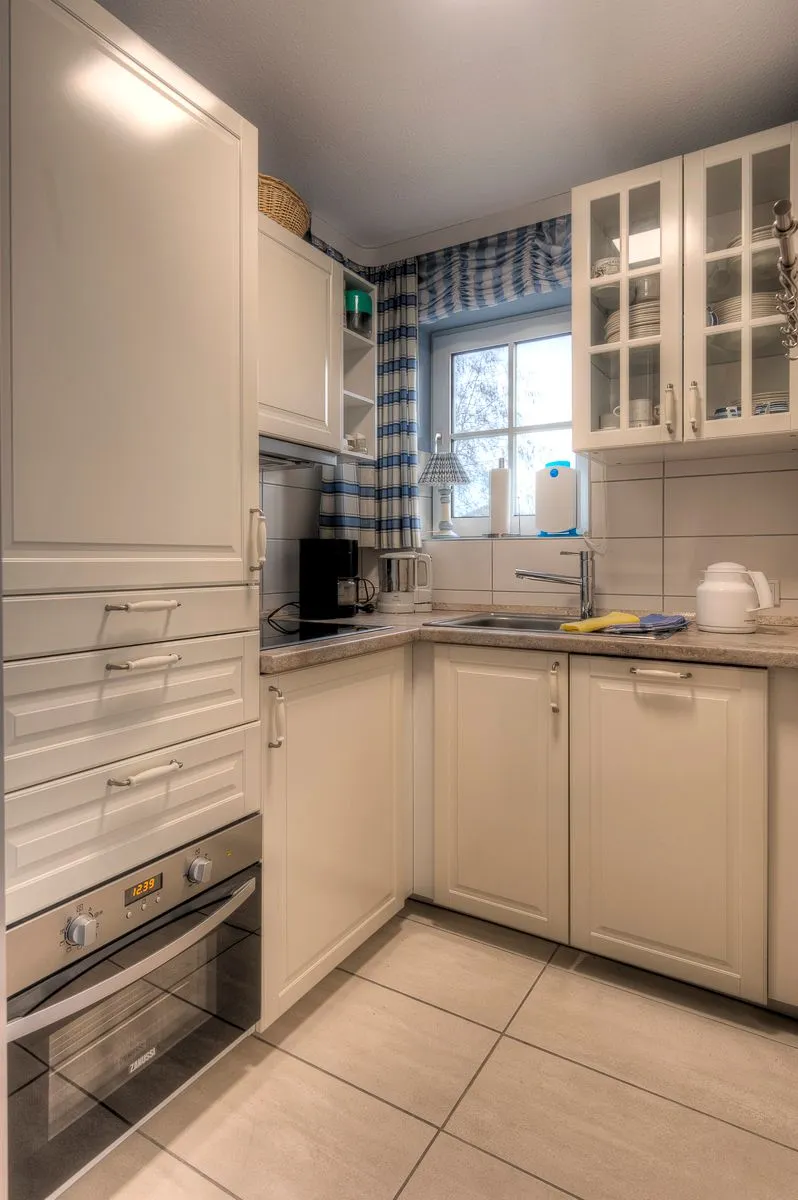 Seeschlößchen Ferienwohnung 6 Dithmarschen - Küche / Küchenzeile