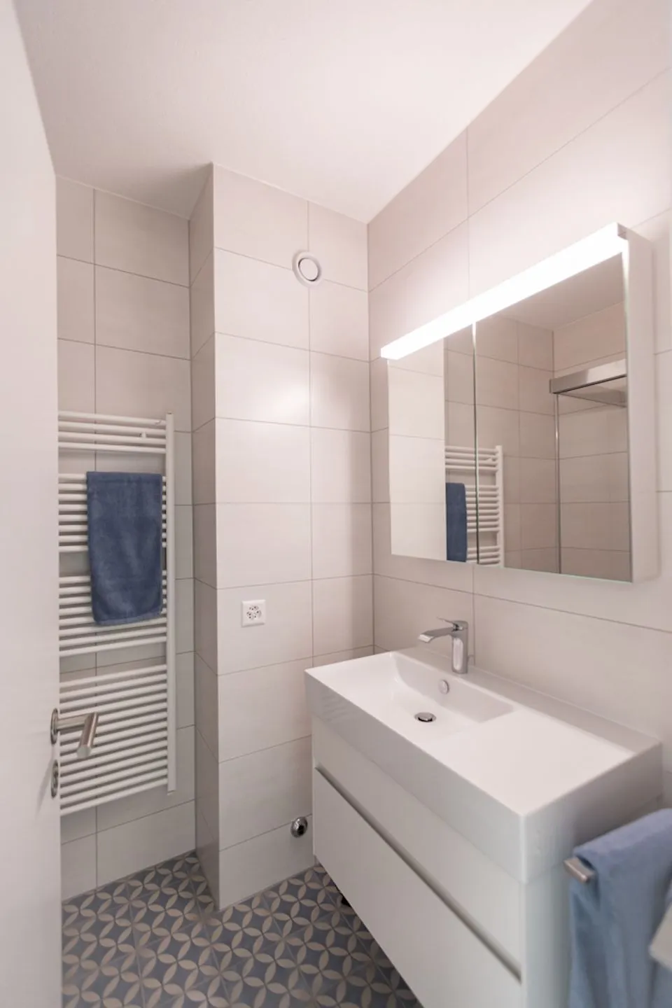 Eckwohnung C01 Lago Maggiore - Badezimmer