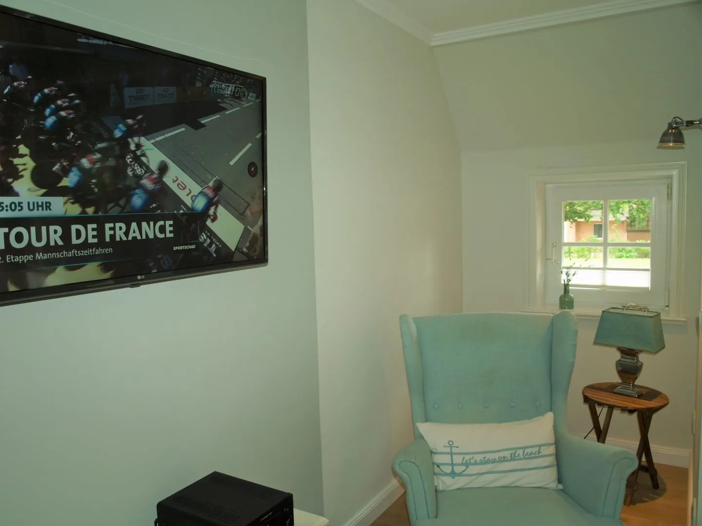 Hus op de Wurth Ferienwohnung Deichblick Dithmarschen - Wohnzimmer