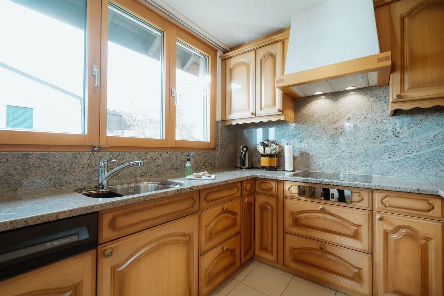 Ferienhaus Daheim Amden - Kitchen