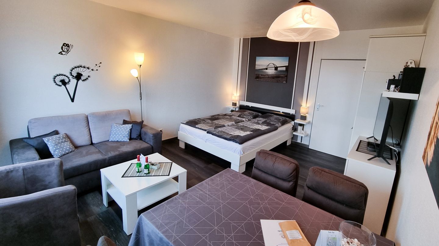 Burgtiefe Südstrand "Hafenblick" Bild 3