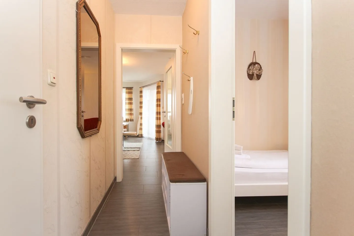 Ferienwohnung Trine Norddeich - Flur
