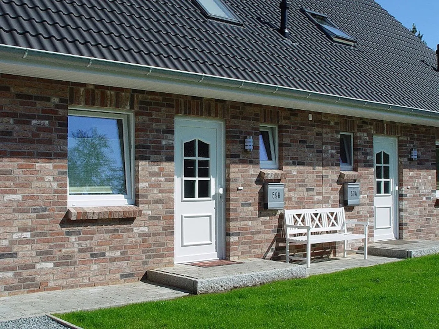 Broderhus Bude Dorf - Hauptansicht