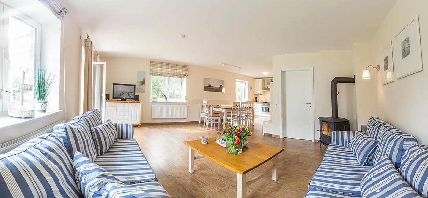 Broderhus Bude Dorf - Wohnzimmer