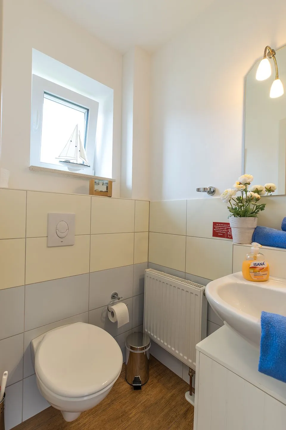 Broderhus Bude Dorf - Gäste-WC