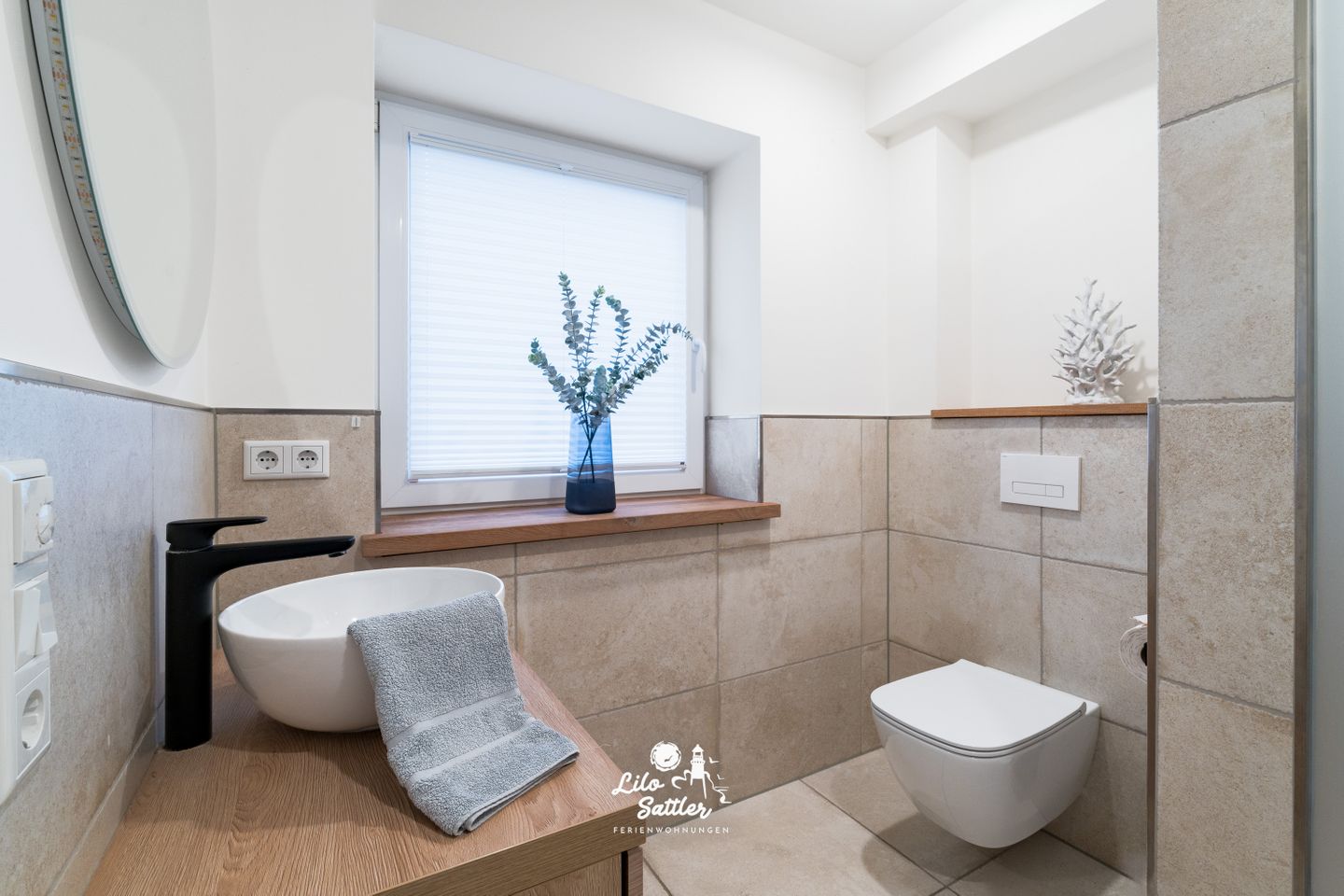 DeLi - Badezimmer mit WC