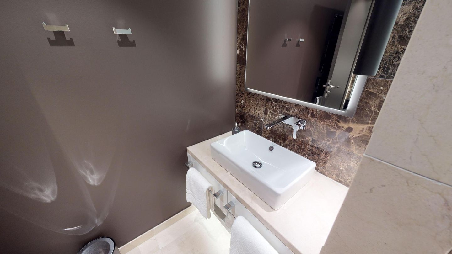 Chic Getaway by the Sea – Pet-Friendly & Just Minutes from the Beach