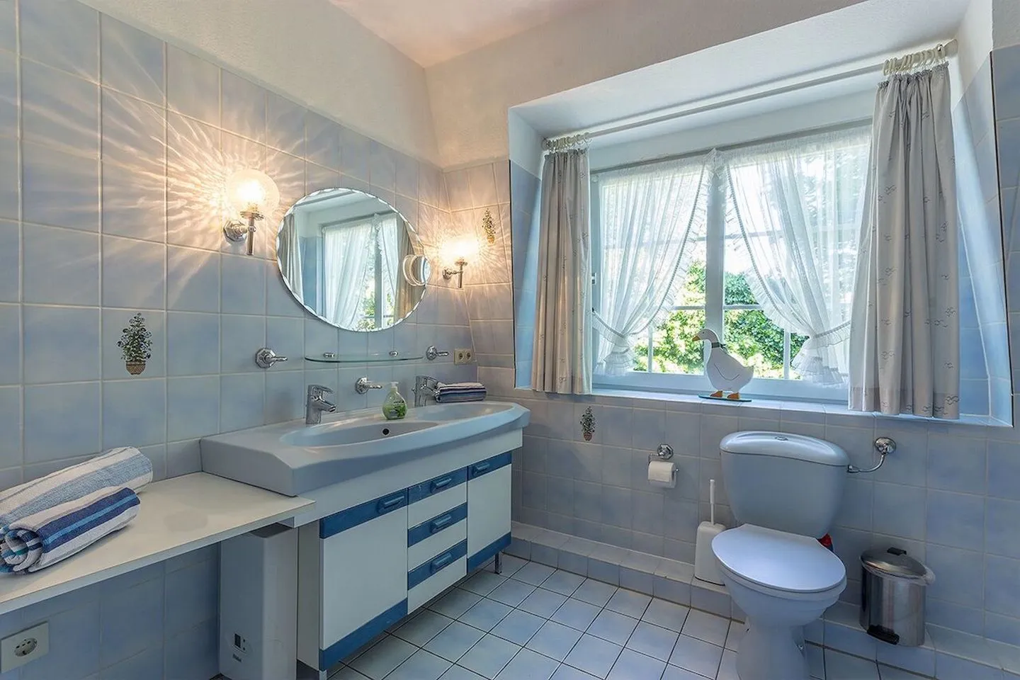 Achtern Diek App. 6 Dorf - Badezimmer
