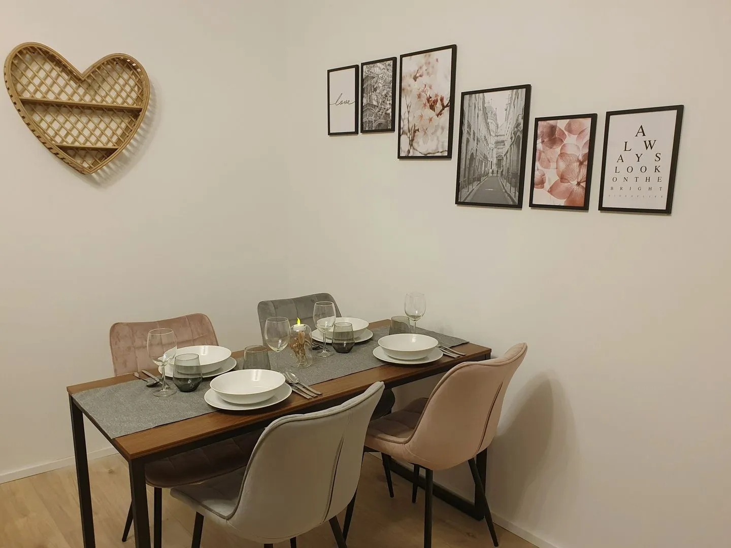 Hogulu - Haus 4, Appartement 1 Brandenburg an der Havel - Wohnzimmer