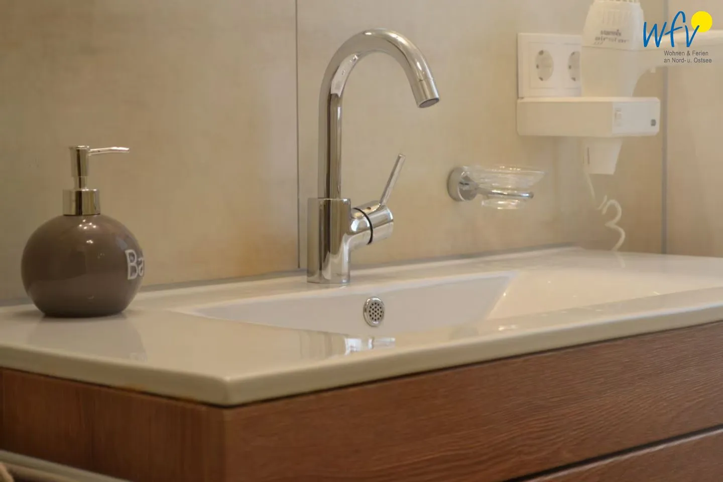 Villa Verdi Ferienwohnung 1 Wangerooge - Badezimmer